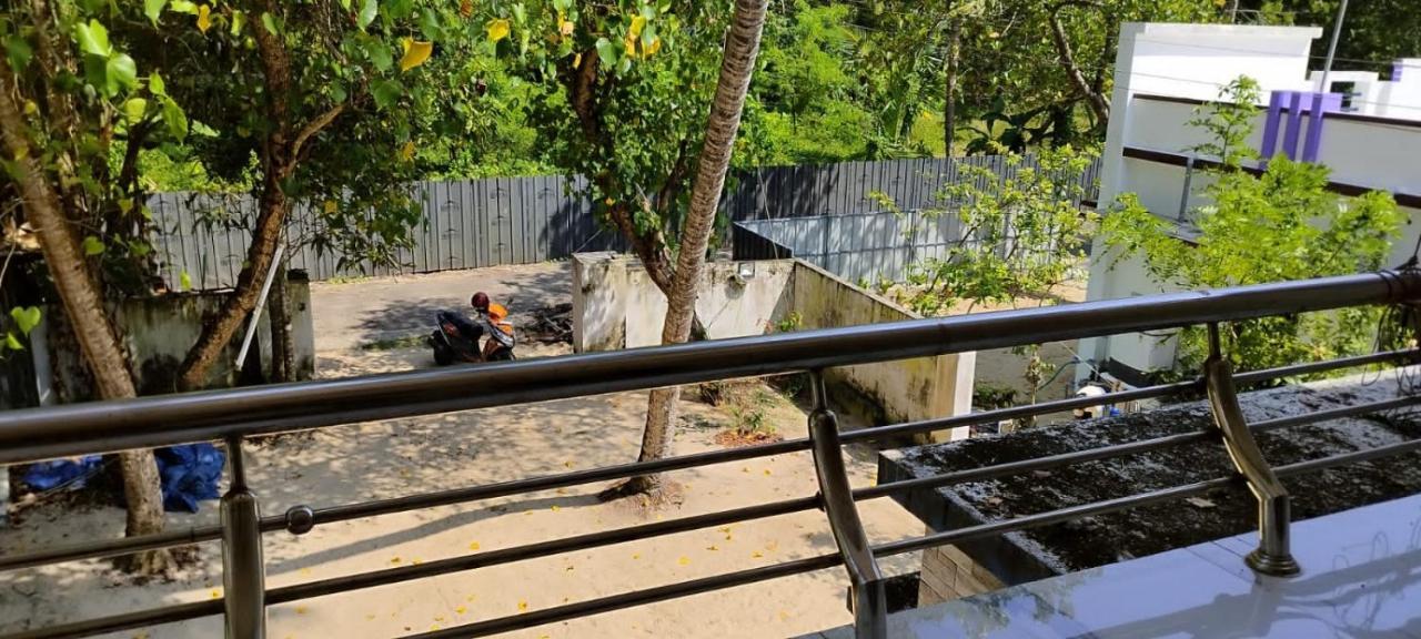 Marari Sibiya Beach Villa Mararikulam Eksteriør bilde