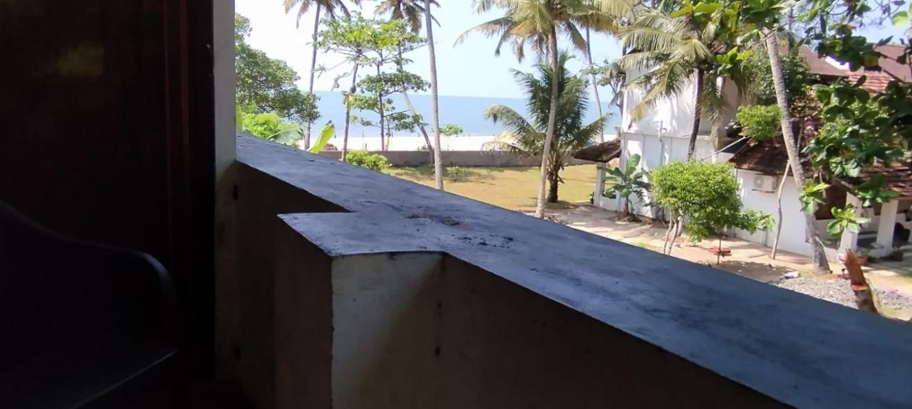 Marari Sibiya Beach Villa Mararikulam Eksteriør bilde