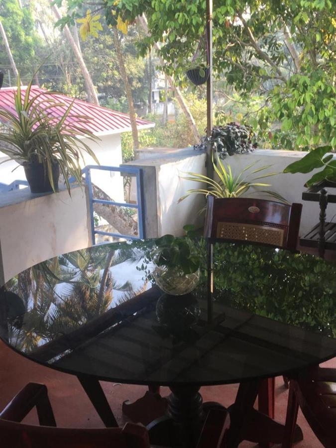 Marari Sibiya Beach Villa Mararikulam Eksteriør bilde